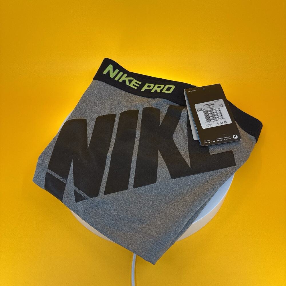 Nike Womens Pro 3" Logo Shorts - Black/White